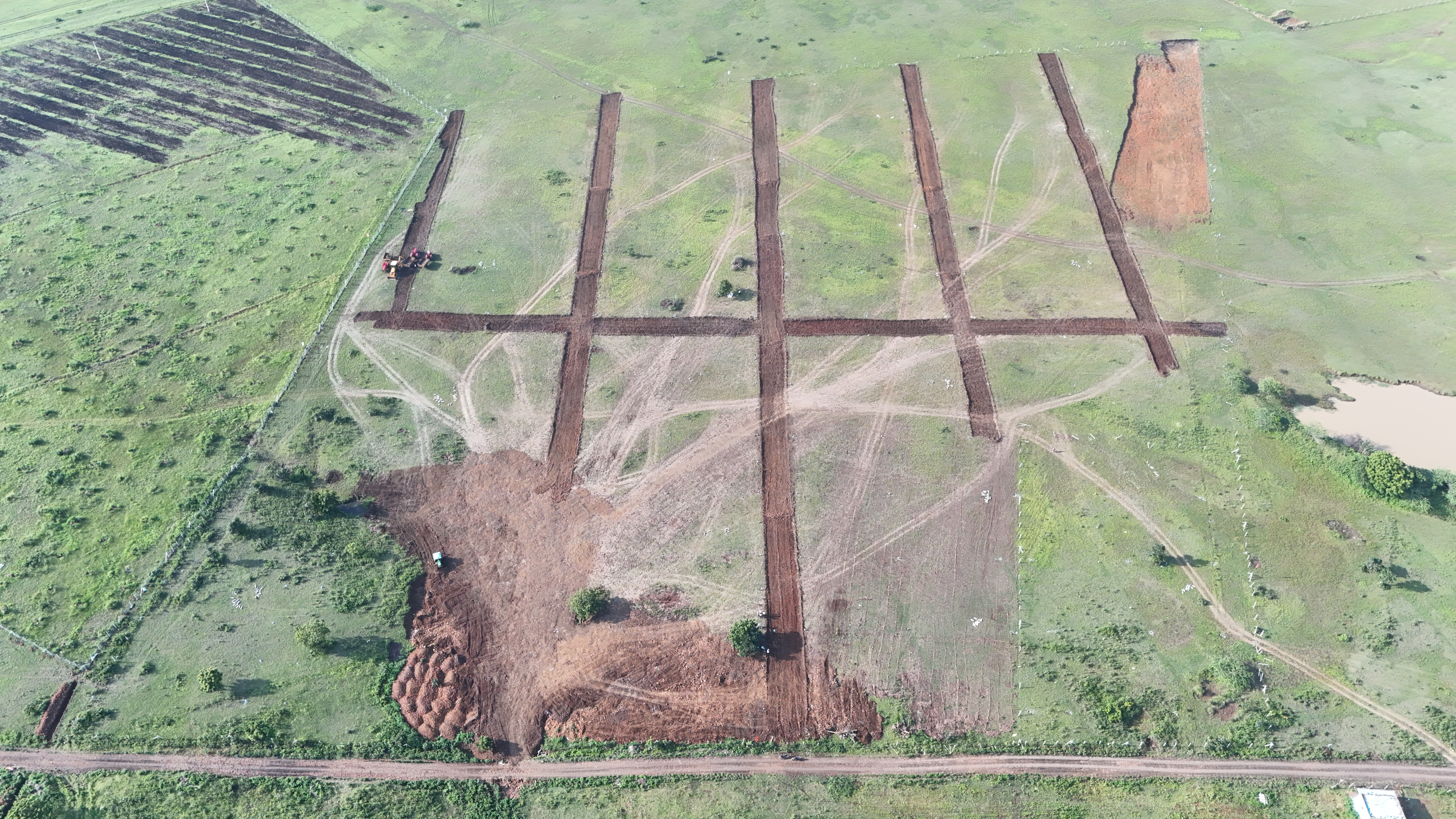 A closer look at the land: Actual aerial photograph