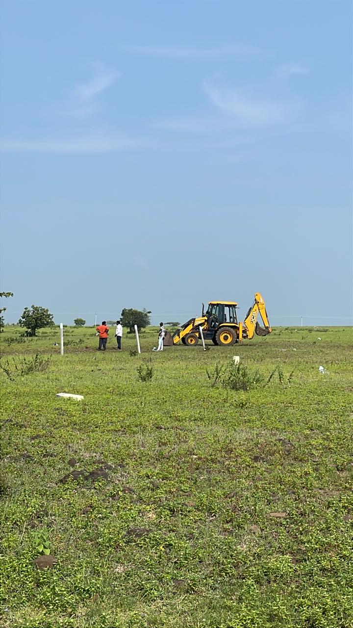 Work on the land: Actual site-work photograph